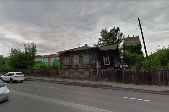 В центре Красноярска три дома признали аварийными